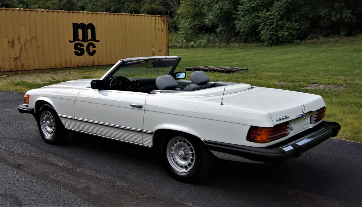 1983 Mercedes-Benz R107 SL-Class - Image 18 of 31