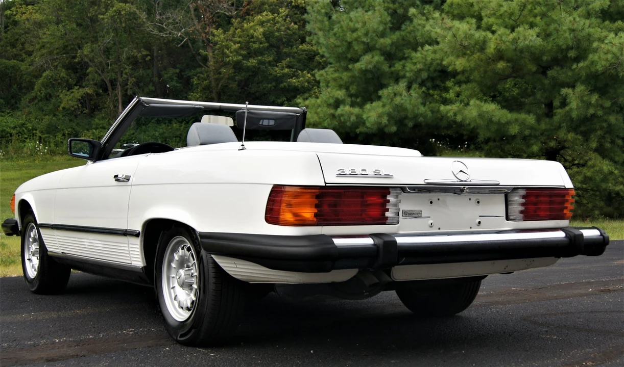 1983 Mercedes-Benz R107 SL-Class - Image 19 of 31