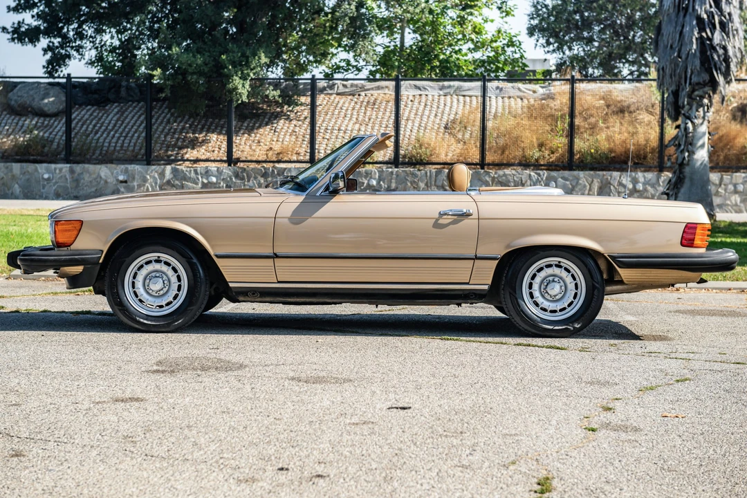 1983 Mercedes-Benz R107 SL-Class - Image 7 of 31