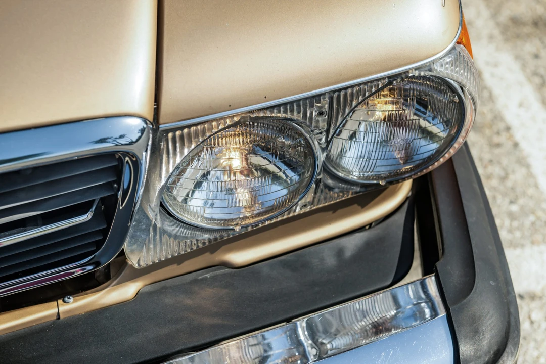 1983 Mercedes-Benz R107 SL-Class - Image 24 of 31