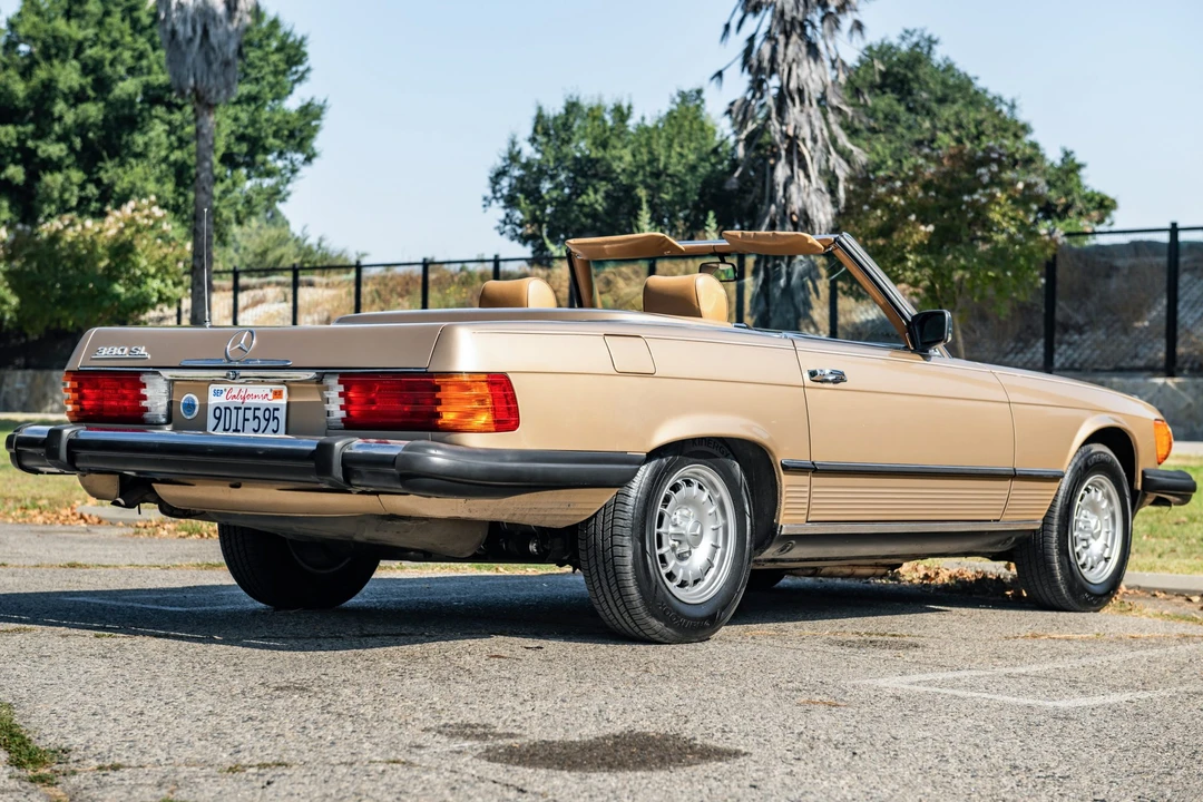 1983 Mercedes-Benz R107 SL-Class - Image 4 of 31