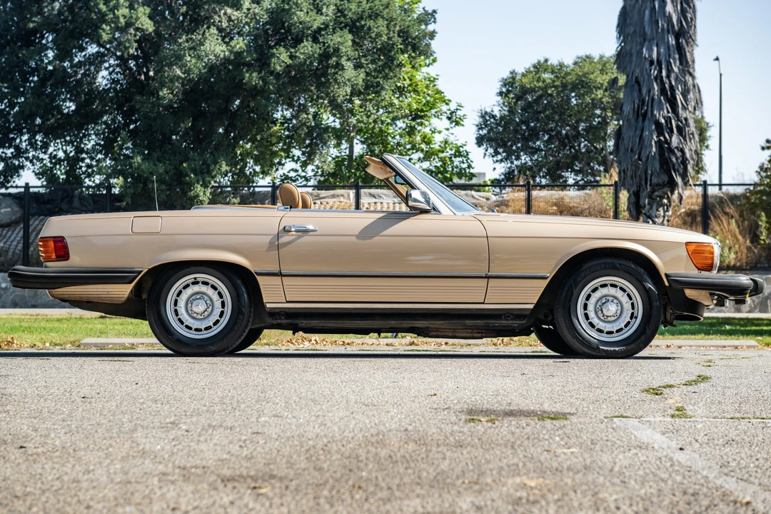 1983 Mercedes-Benz R107 SL-Class - Image 3 of 31
