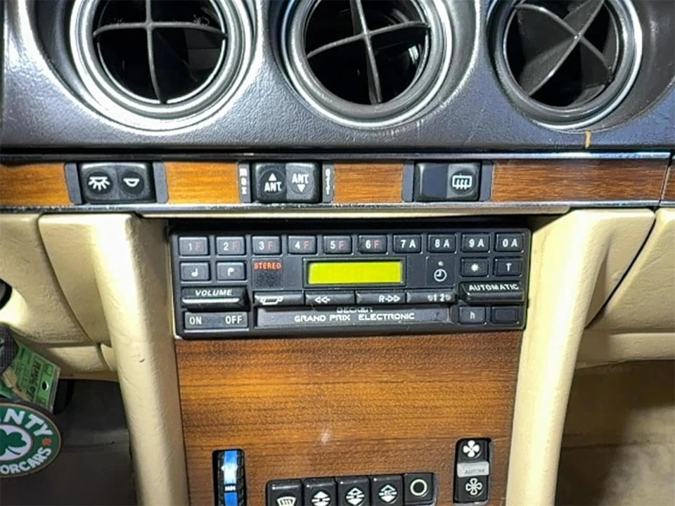 1983 Mercedes-Benz R107 SL-Class - Image 22 of 31