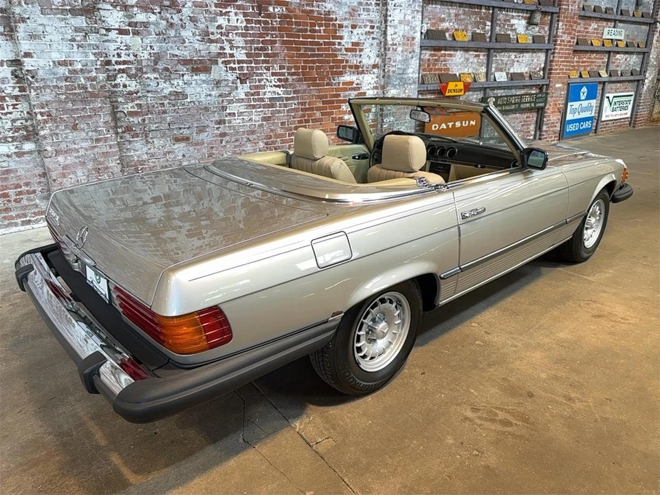 1983 Mercedes-Benz R107 SL-Class - Image 3 of 31