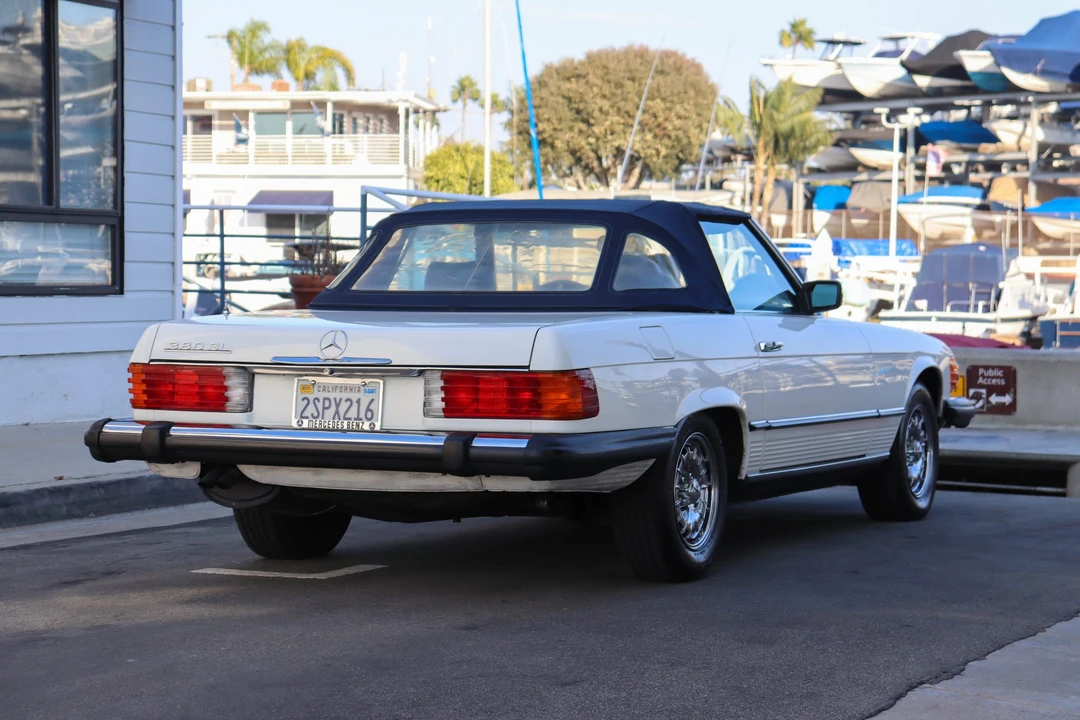 1983 Mercedes-Benz R107 SL-Class - Image 12 of 31