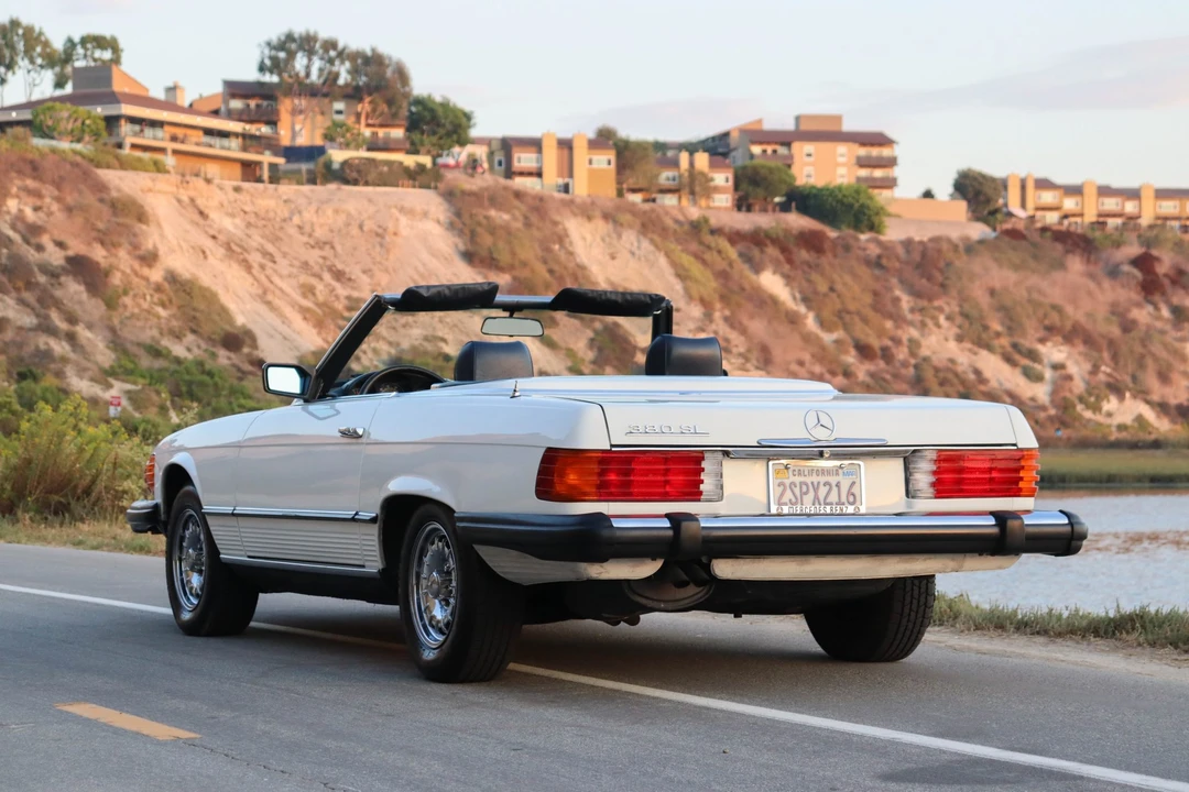 1983 Mercedes-Benz R107 SL-Class - Image 16 of 31