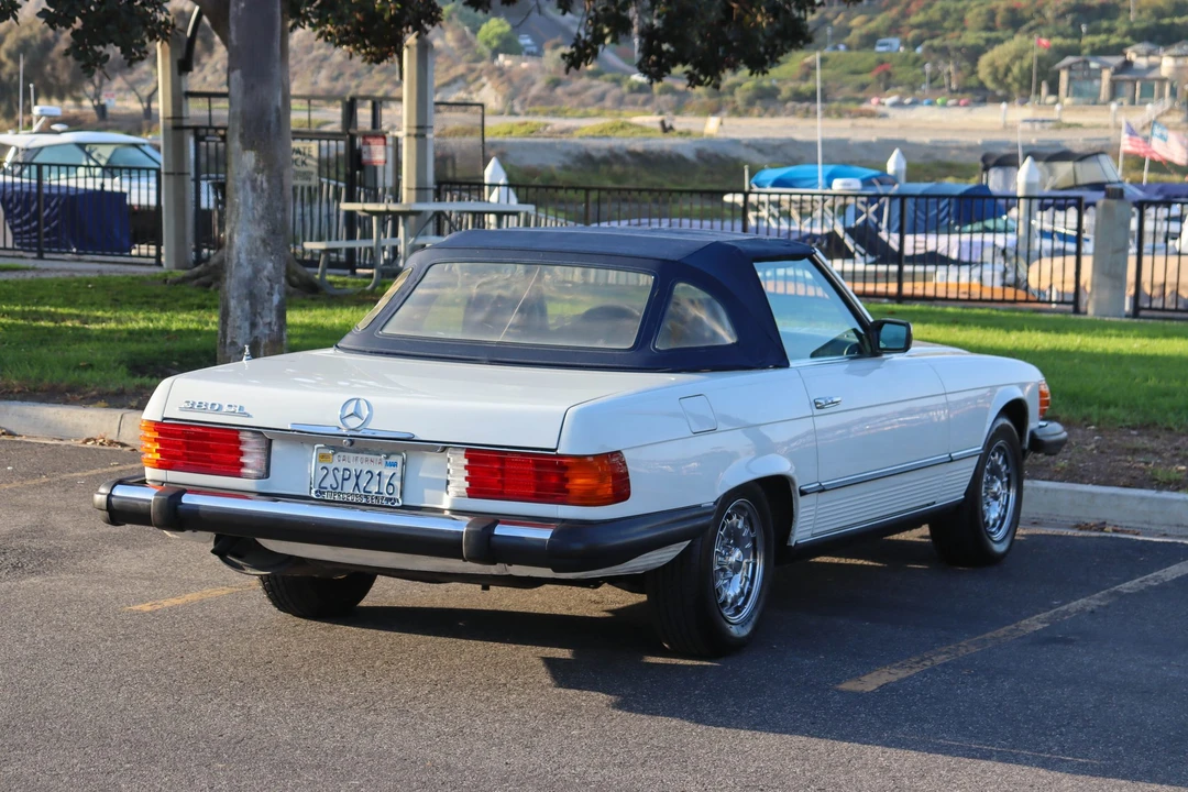 1983 Mercedes-Benz R107 SL-Class - Image 11 of 31