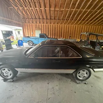 1983 Mercedes-Benz 500 SEC Coupe 2D