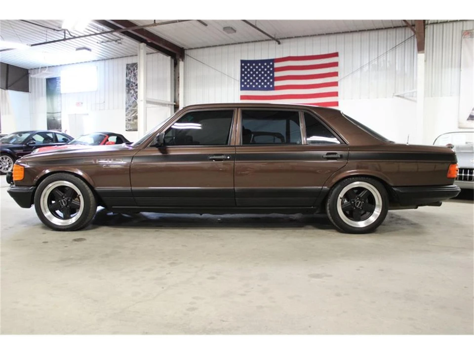1983 Mercedes-Benz W126 S-Class Sedan - Image 3 of 31