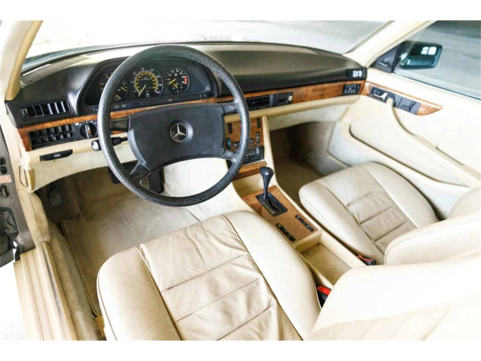 1983 Mercedes-Benz W126 S-Class Sedan - Image 8 of 9