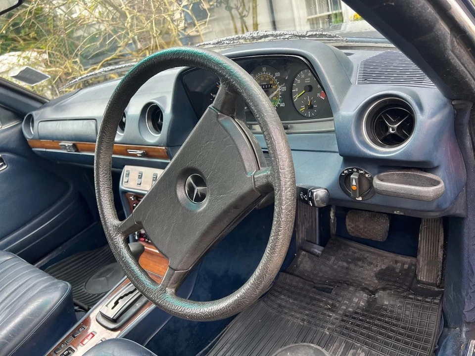 1983 Mercedes-Benz W123 Coupe (C123) - Image 15 of 30