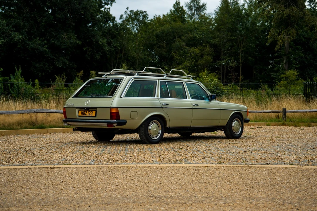 1983 Mercedes-Benz W123 Wagon (S123) - Image 6 of 30