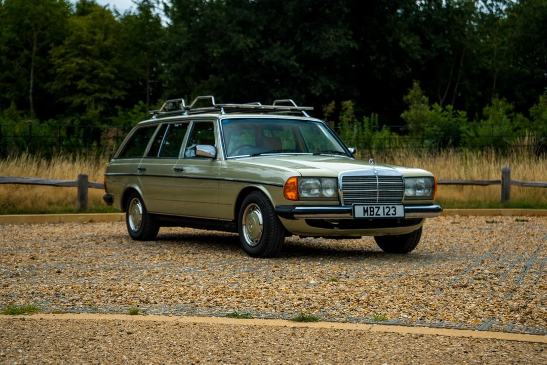 1983 Mercedes-Benz W123 Wagon (S123) - Image 8 of 30