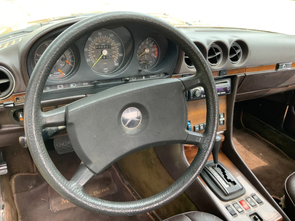 1983 Mercedes-Benz R107 SL-Class - Image 12 of 28