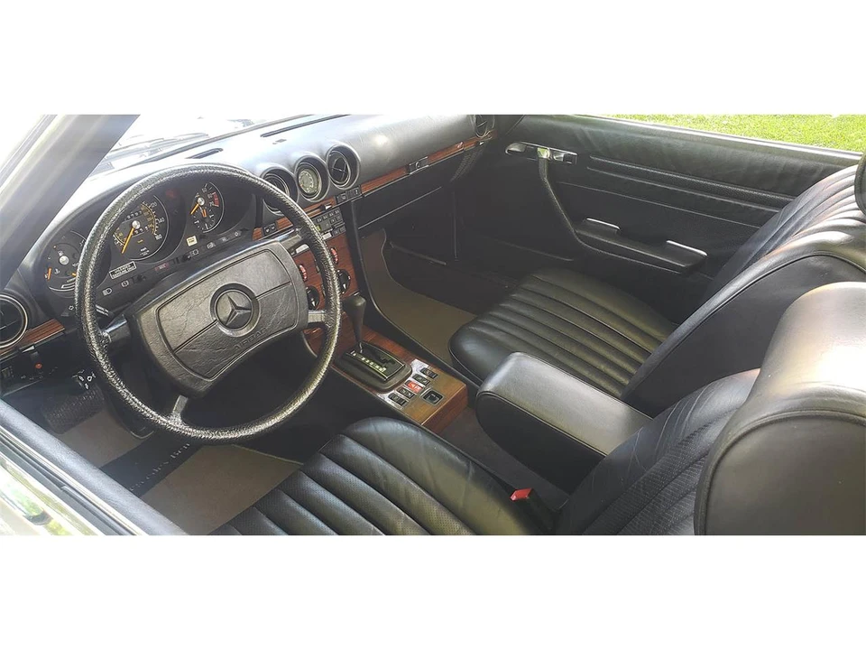 1983 Mercedes-Benz R107 SL-Class - Image 11 of 25