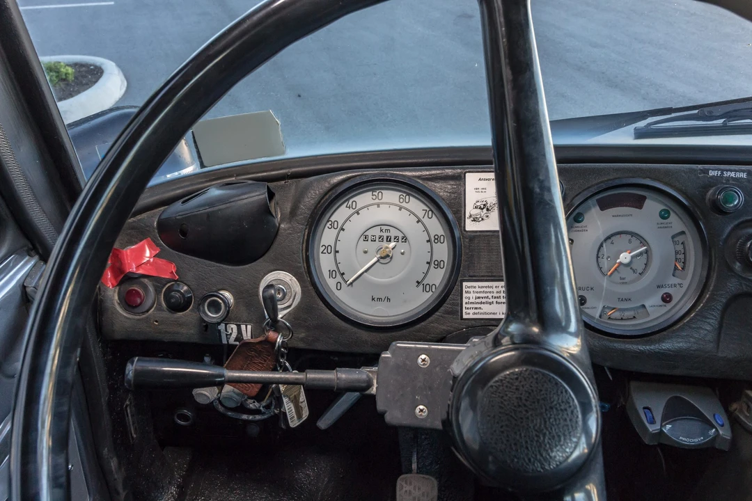 1983 Mercedes-Benz Unimog - Image 23 of 31