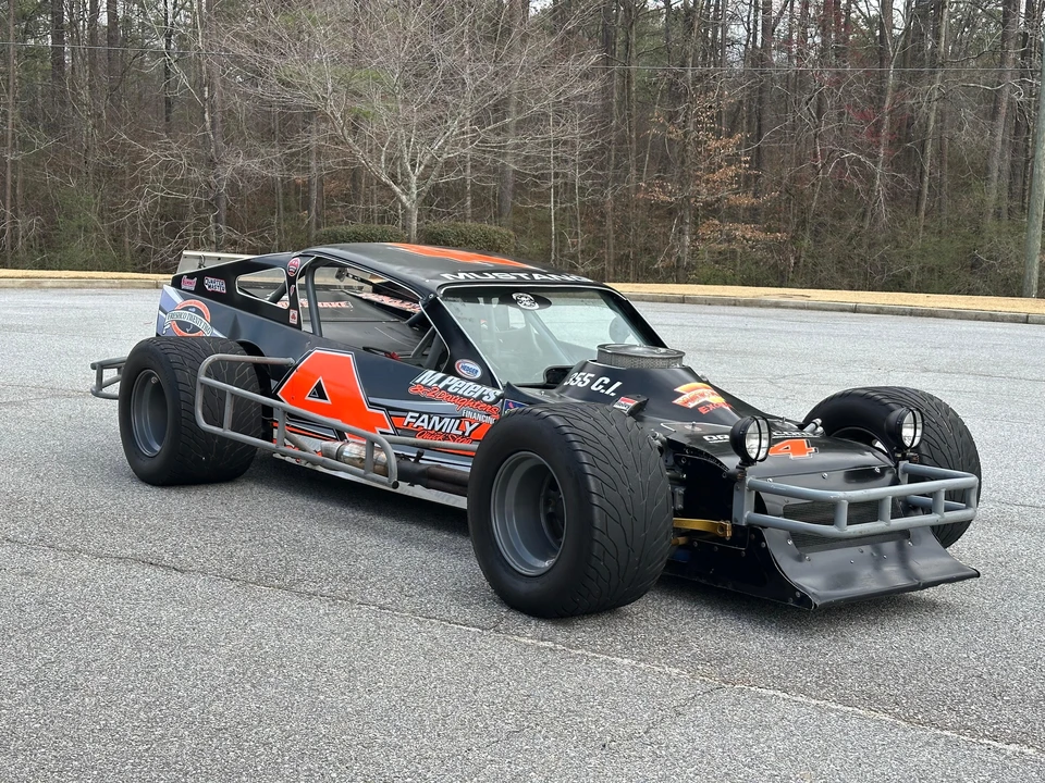 1983 Mercury Capri - Image 8 of 31