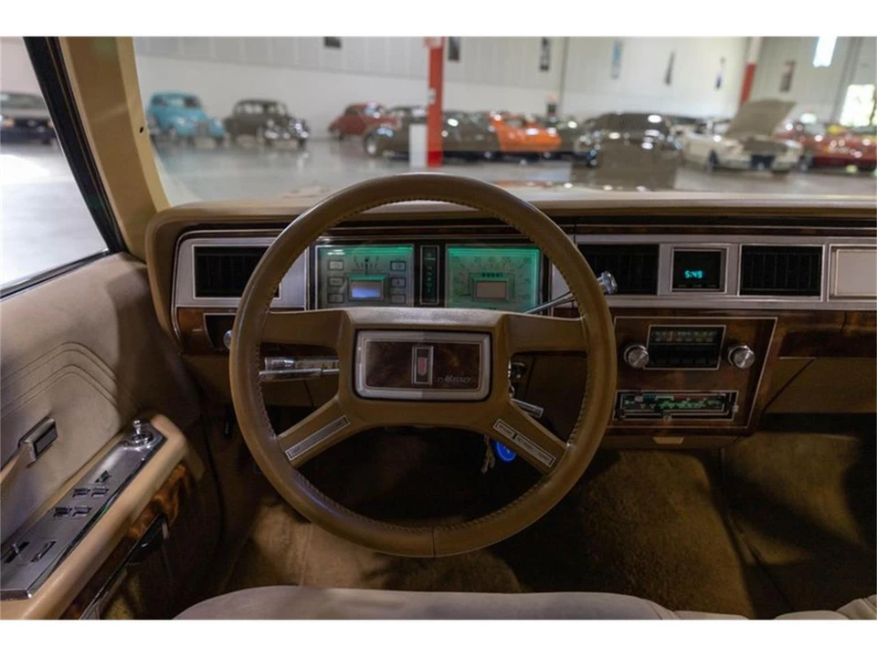 1983 Mercury Grand Marquis - Image 13 of 31