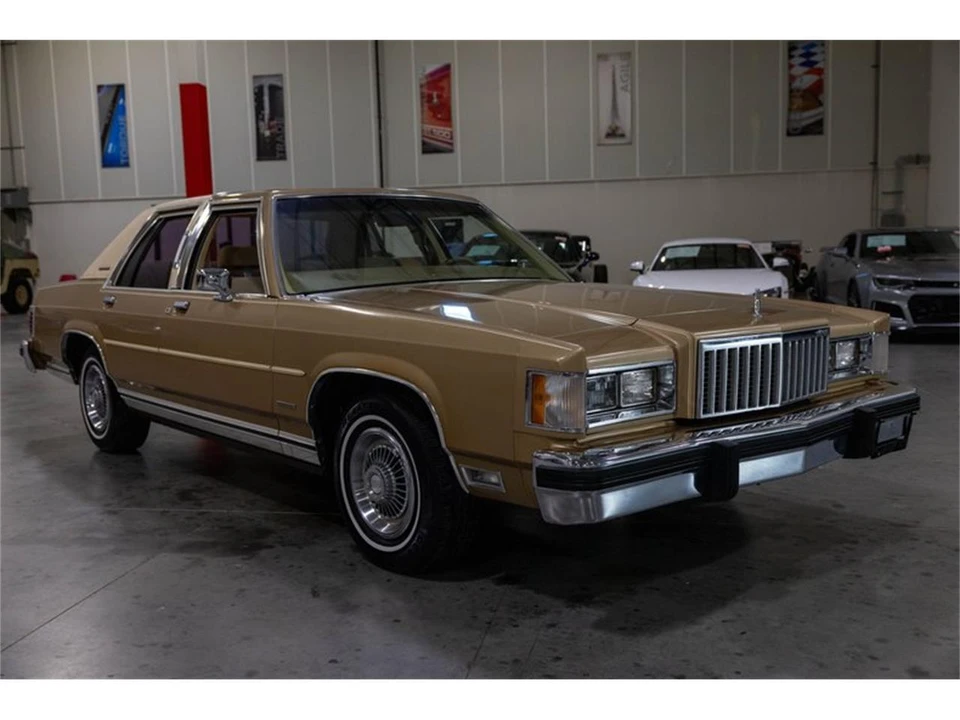 1983 Mercury Grand Marquis - Image 8 of 31