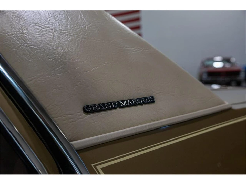1983 Mercury Grand Marquis - Image 23 of 31
