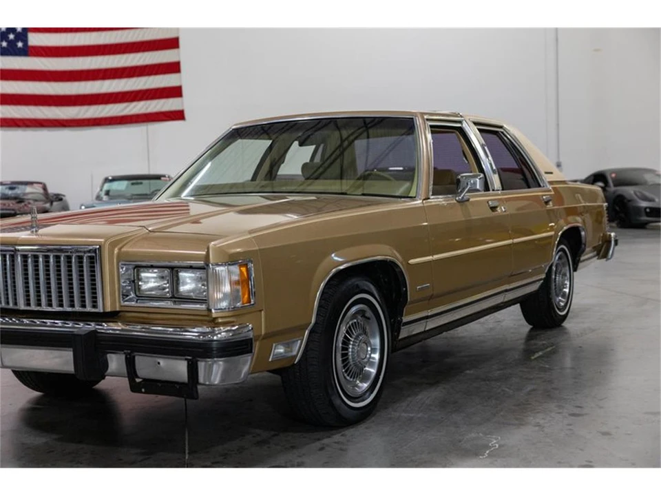 1983 Mercury Grand Marquis - Image 29 of 31