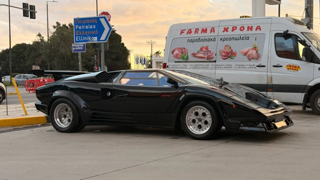 1983 Lamborghini Countach LP500 S - Image 8 of 30