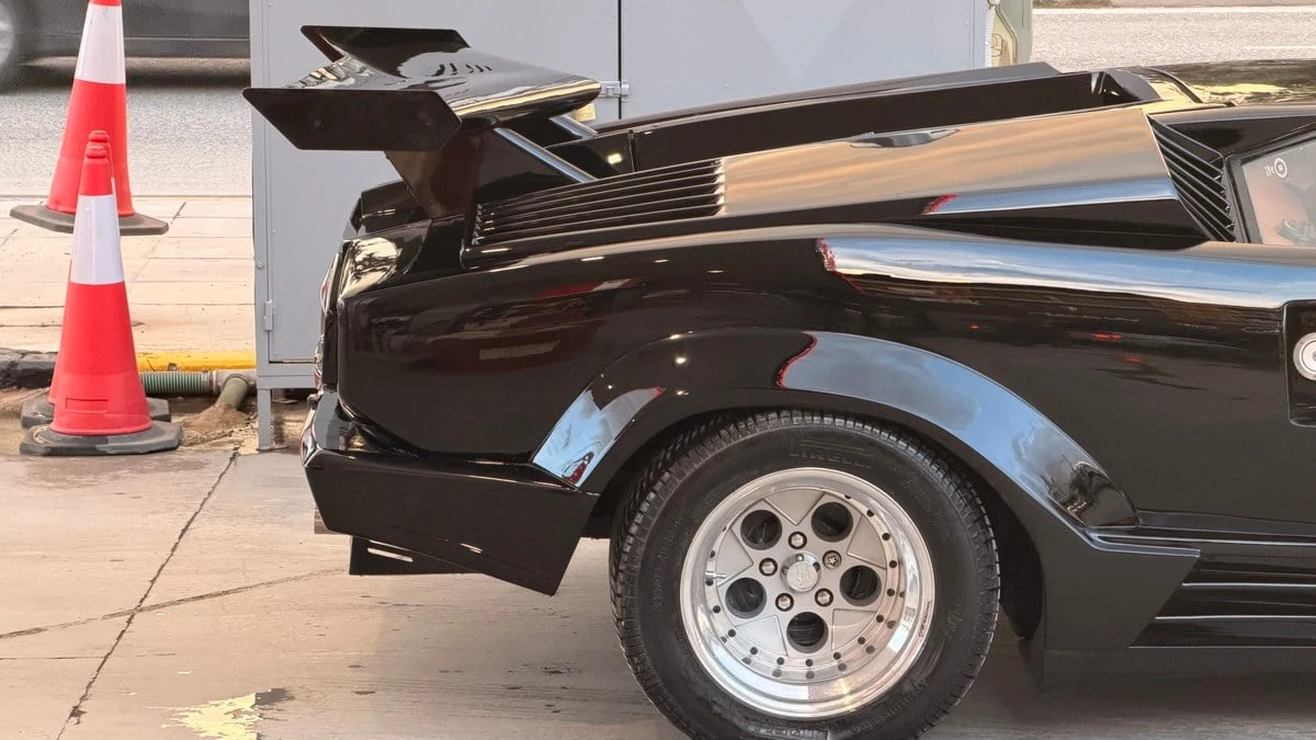 1983 Lamborghini Countach LP500 S - Image 20 of 30