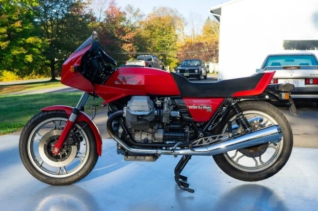 1983 Moto Guzzi Le Mans - Image 3 of 6