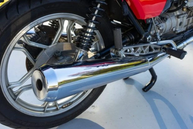 1983 Moto Guzzi Le Mans - Image 6 of 6