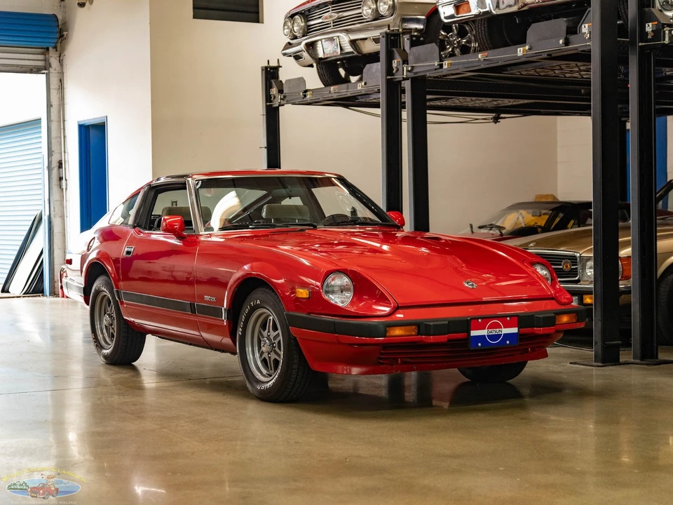 1983 Nissan - Image 11 of 31