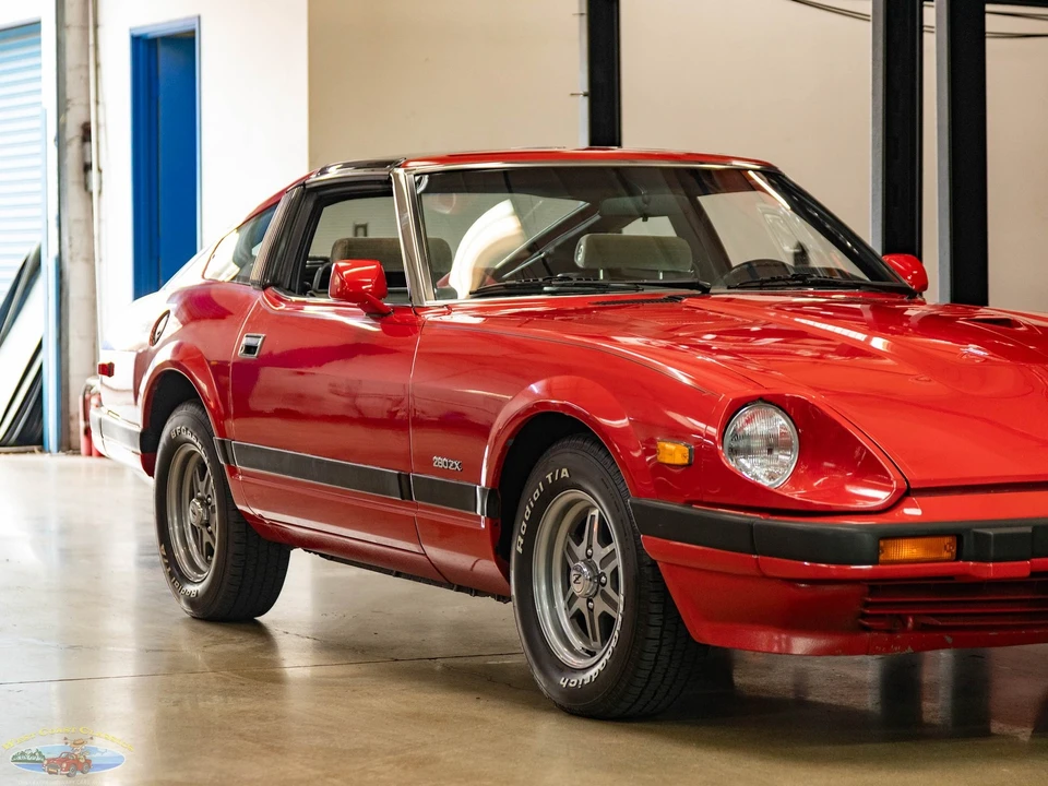 1983 Nissan - Image 12 of 31