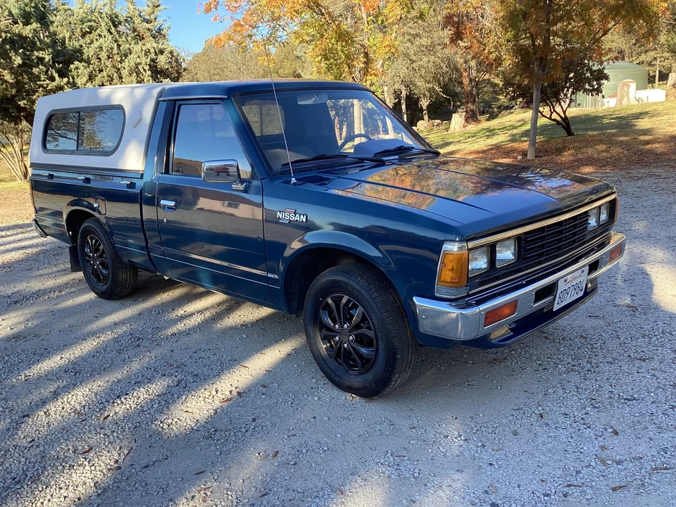 1983 Nissan - Image 9 of 31