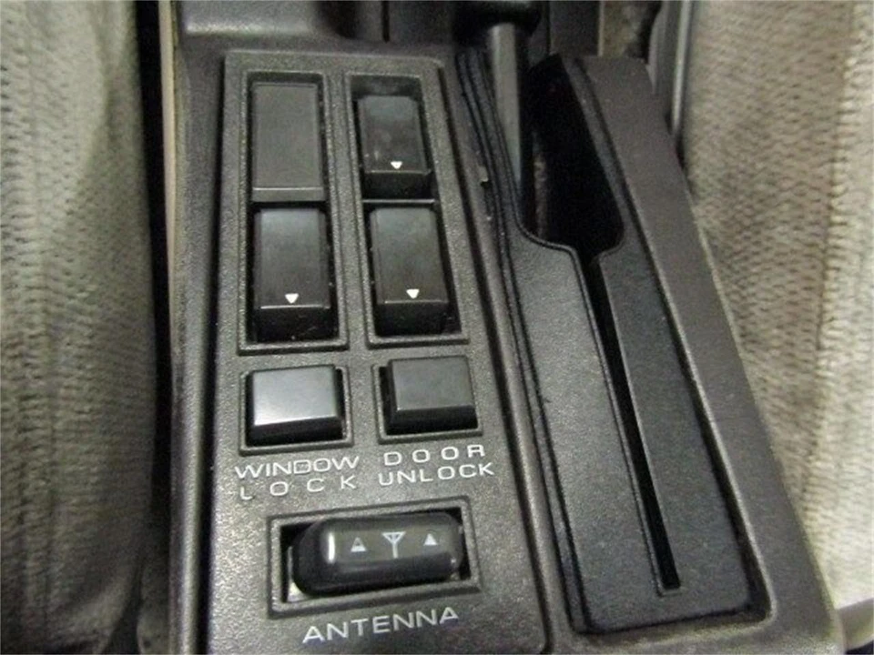 1983 Nissan Maxima 1st Gen - Image 23 of 31
