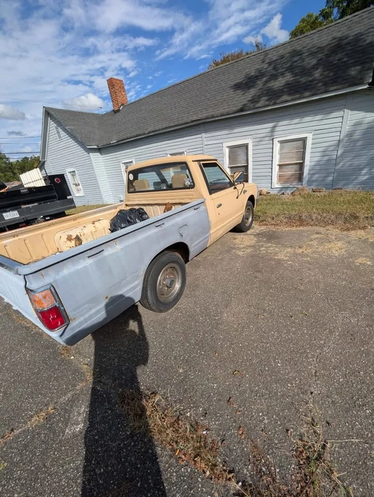 1983 Nissan Frontier - Image 4 of 6