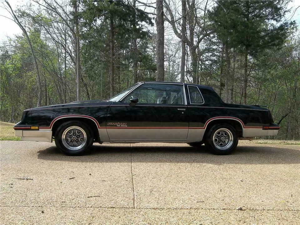 1983 Oldsmobile Hurst/Olds - Image 5 of 5