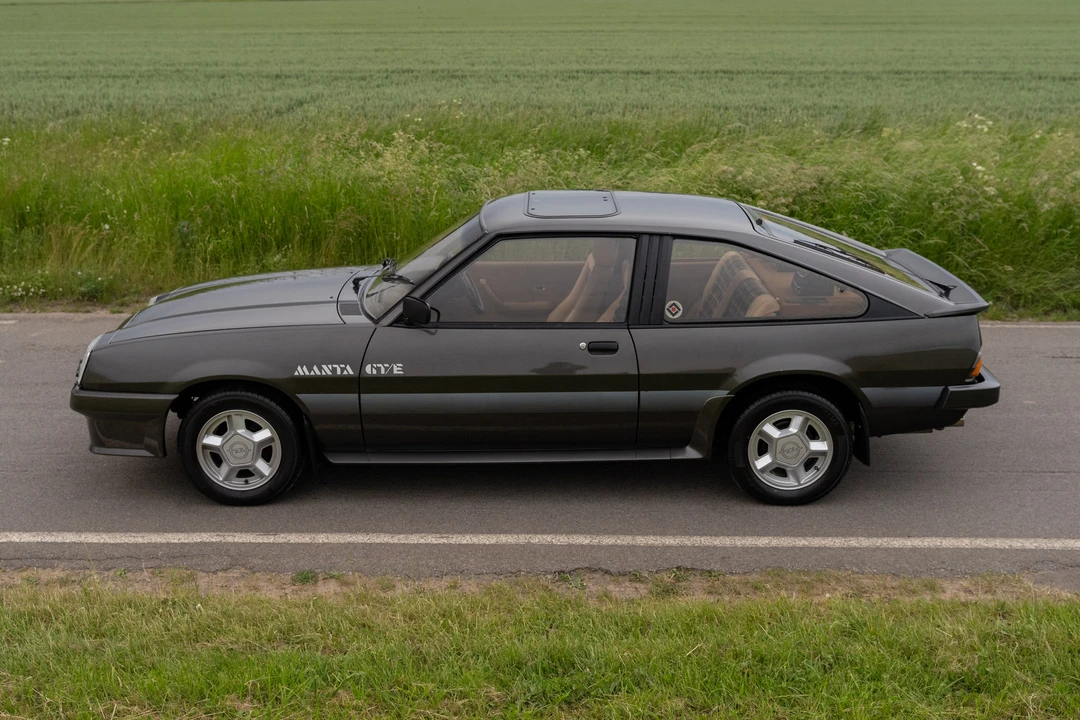 1983 Opel GT - Image 14 of 31