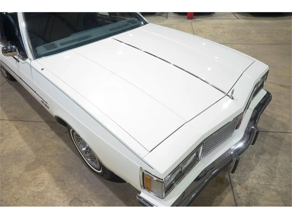 1983 Oldsmobile 98 - Image 18 of 31
