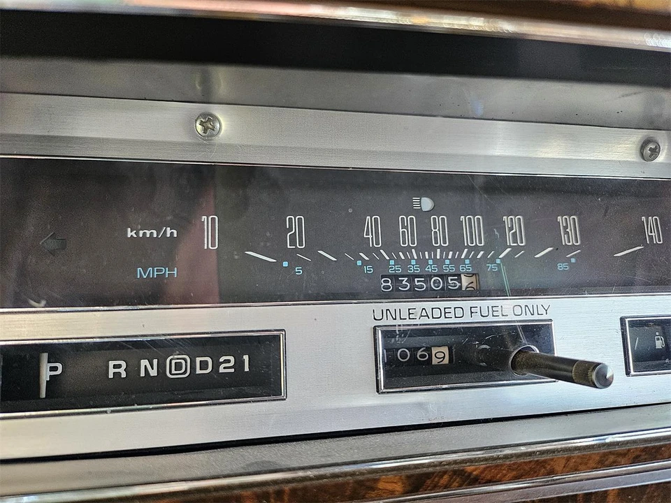 1983 Oldsmobile 98 - Image 20 of 22
