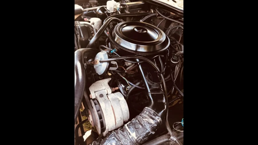 1983 Oldsmobile 98 - Image 7 of 15