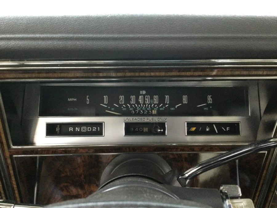 1983 Oldsmobile 98 - Image 11 of 19