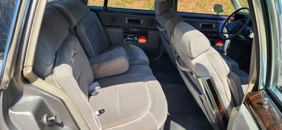 1983 Oldsmobile 98 - Image 14 of 20