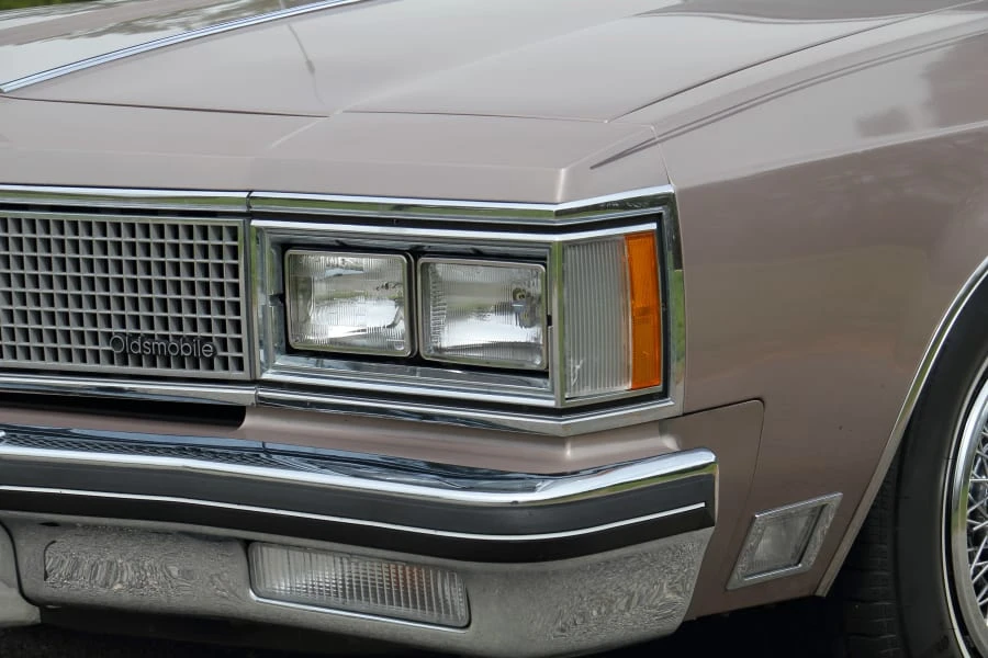1983 Oldsmobile 98 - Image 11 of 26