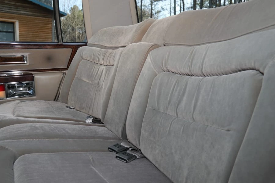 1983 Oldsmobile 98 - Image 20 of 29