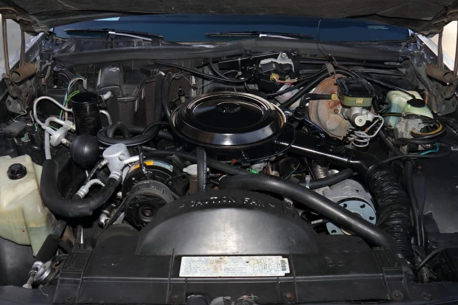 1983 Oldsmobile 98 - Image 27 of 29
