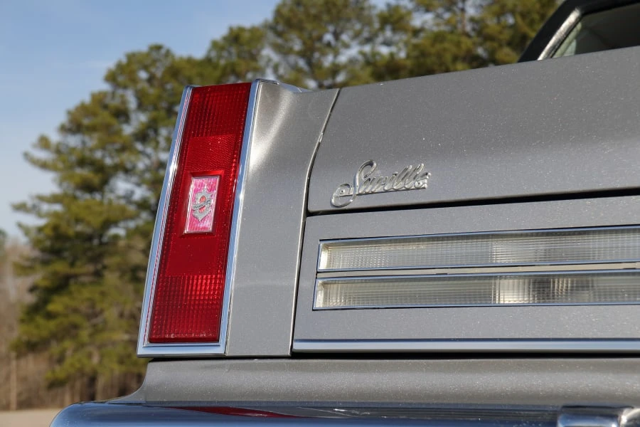 1983 Oldsmobile 98 - Image 15 of 29