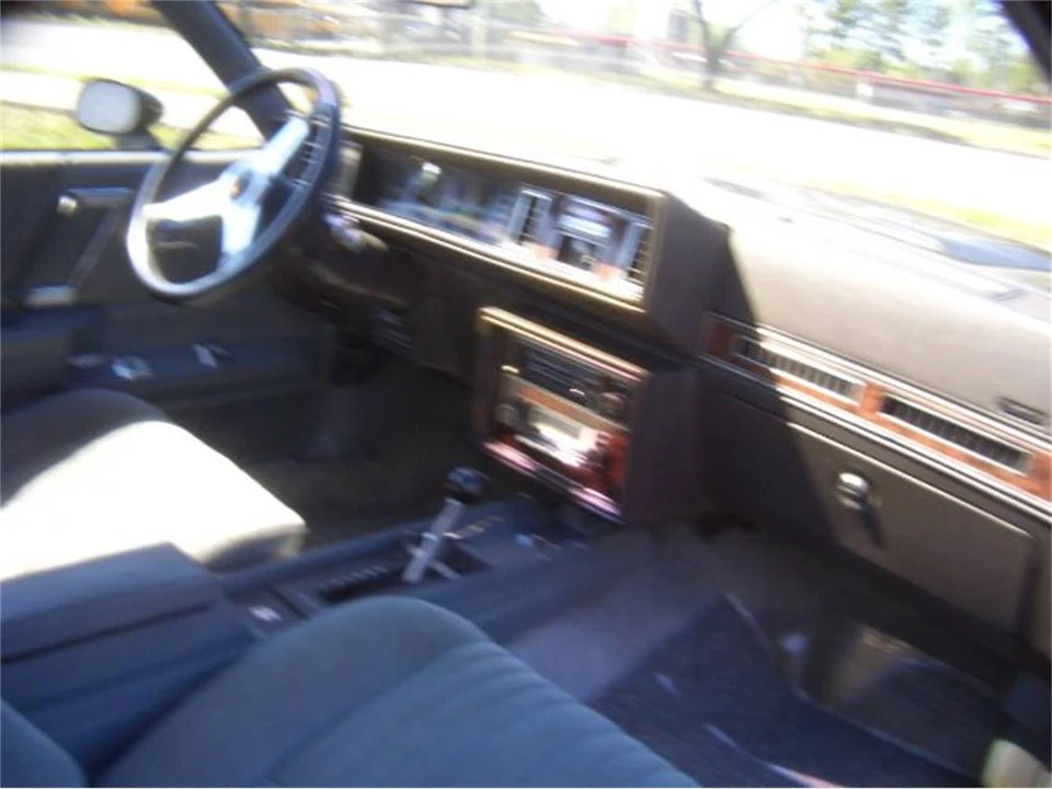 1983 Oldsmobile Cutlass 5th Gen - Image 7 of 13