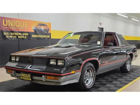 1983 Oldsmobile Cutlass Hurst Olds