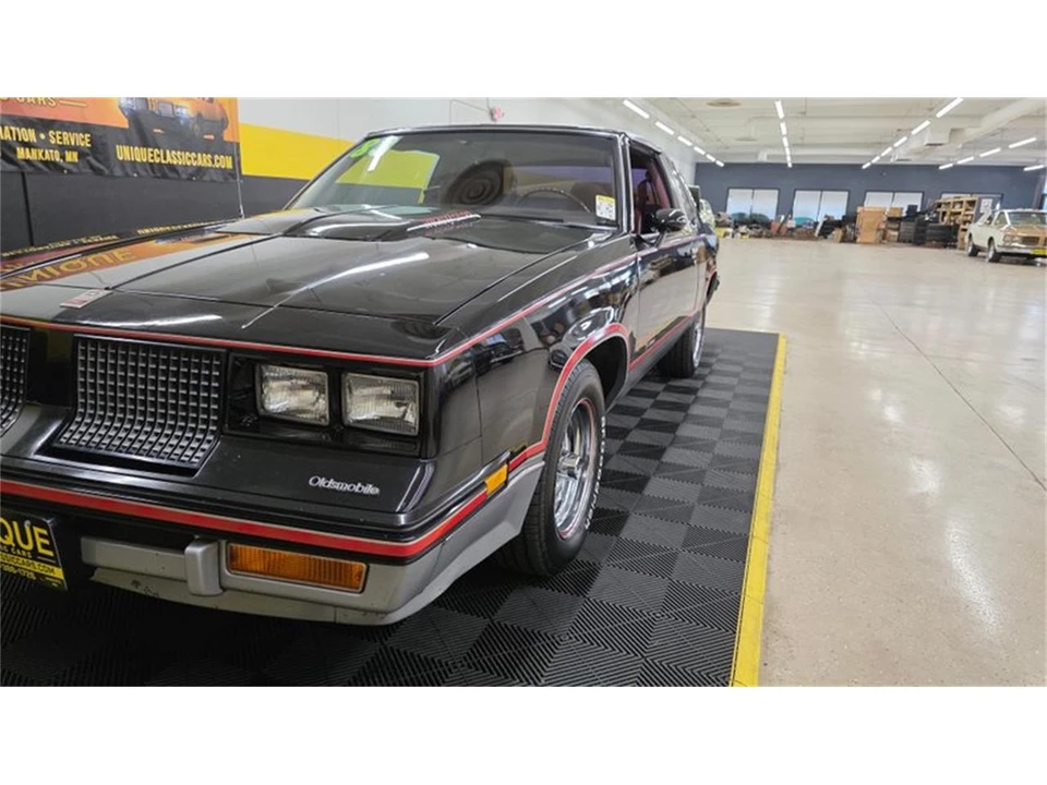 1983 Oldsmobile Cutlass 5th Gen - Image 18 of 31