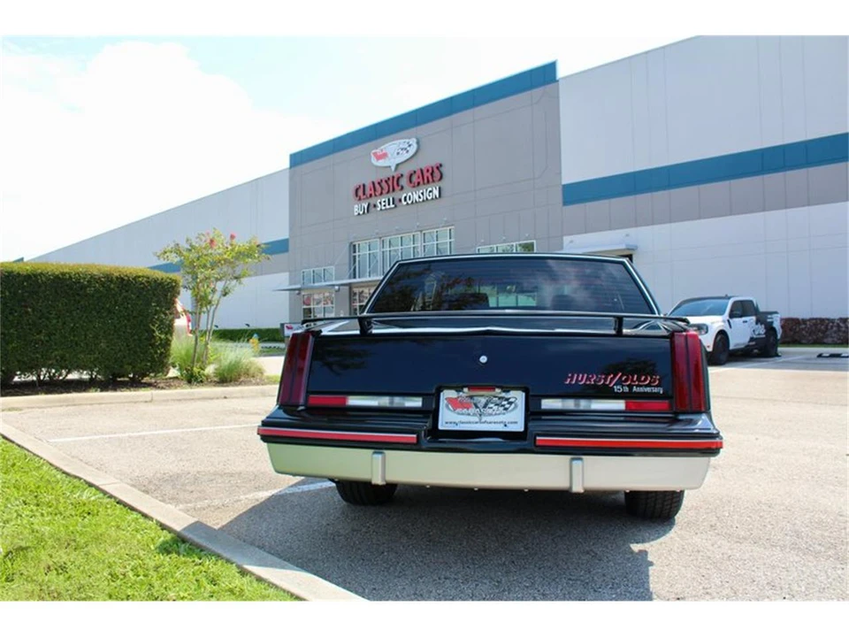1983 Oldsmobile Cutlass 5th Gen - Image 13 of 31