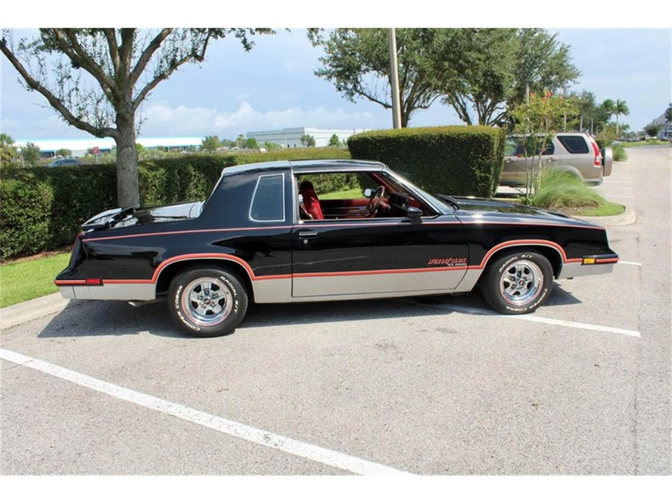 1983 Oldsmobile Cutlass 5th Gen - Image 17 of 31
